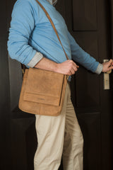 Leabags Washington Umhängetasche aus echtem Büffel-Leder im Vintage Look - LEABAGS