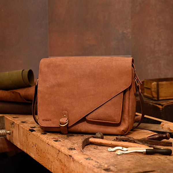 Die 3 goldene Regeln für die Pflege deiner Ledertasche