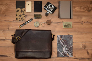 Bolso Bandolera LEABAGS Detroit De Cuero Genuino - Ideal Para Portátil 15", Trabajo Y Día A Día